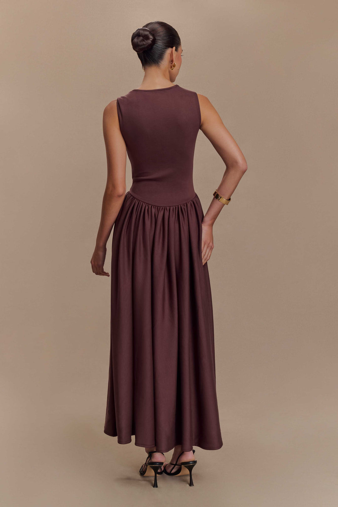 Sara - Vestido em malha castanho