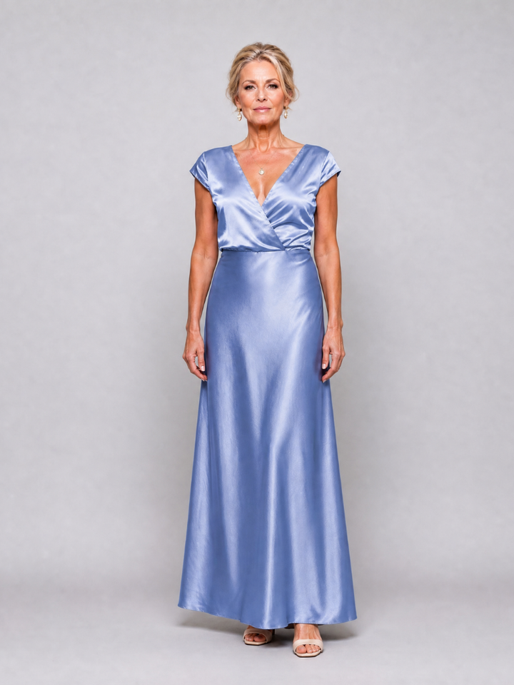 Sandra - Vestido Maxi com Corpete Envolvente e Mangas Curtas