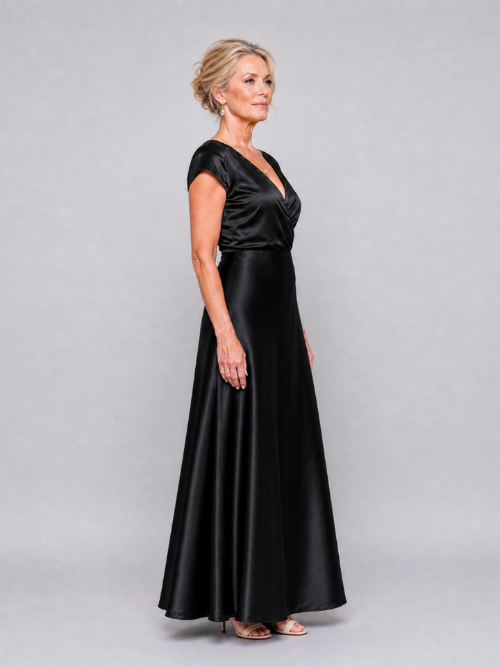 Sandra - Vestido Maxi com Corpete Envolvente e Mangas Curtas
