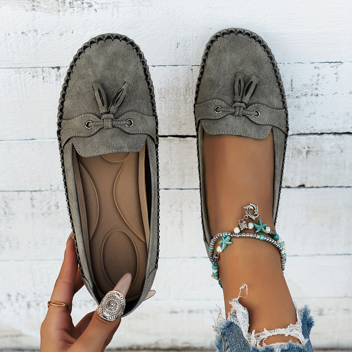 Nadine - Mocassins Clássicos com Detalhe em Franja