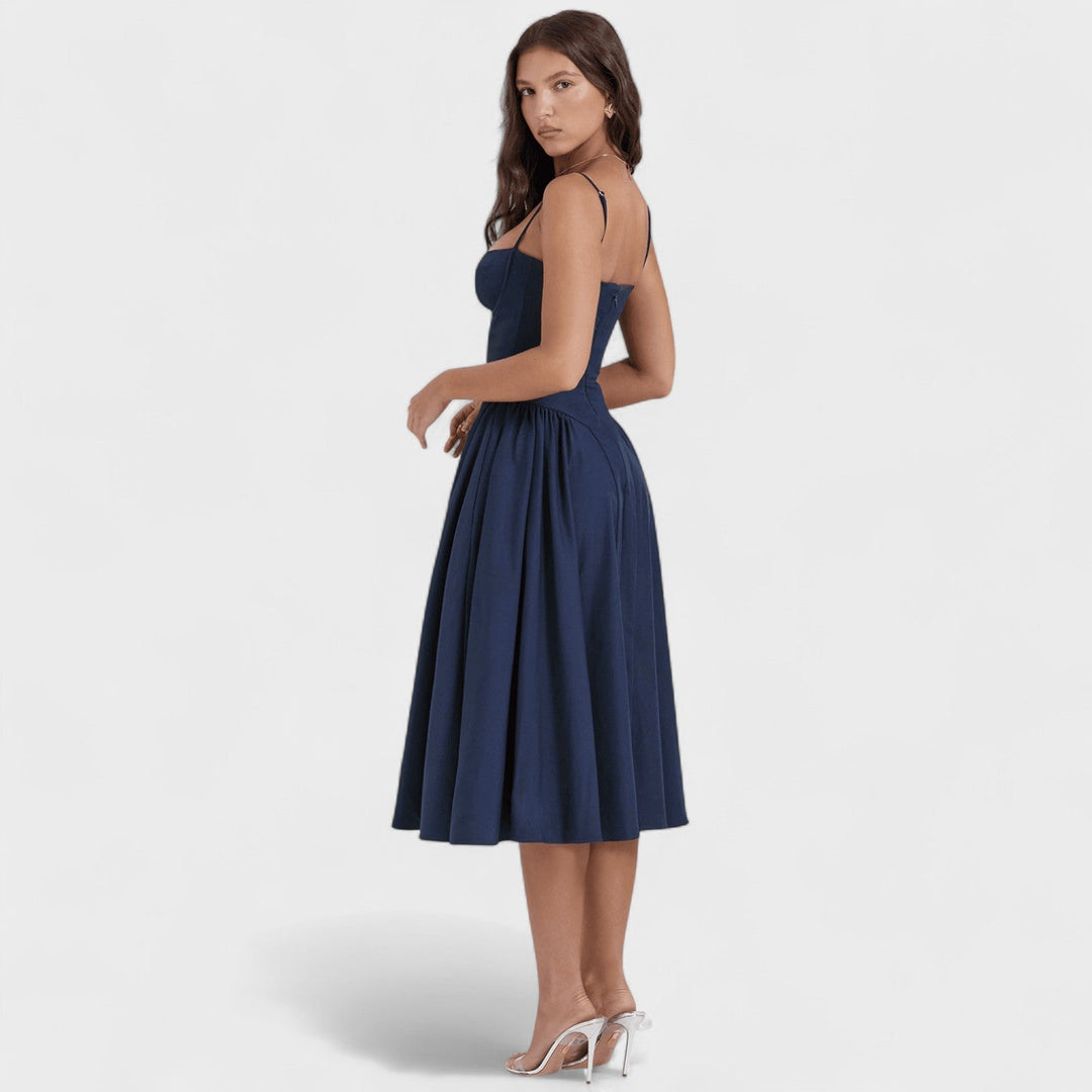 Mónica - O vestido com corset