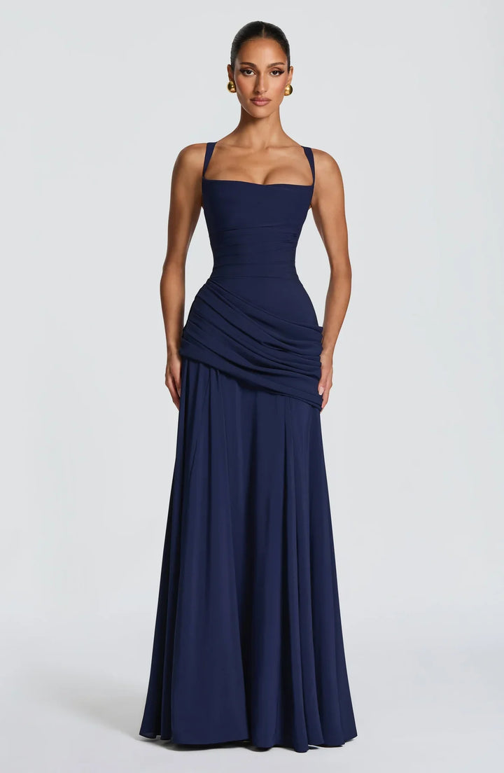 Valentina - Vestido maxi com decote em coração e franzido assimétrico