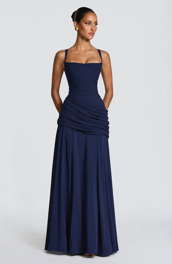 Valentina - Vestido maxi com decote em coração e franzido assimétrico